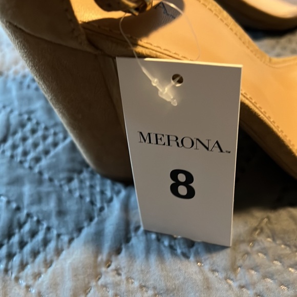 NWT Merona : Lulu Block Heels Open Toe Sandals - 8 - Picture 9 of 10